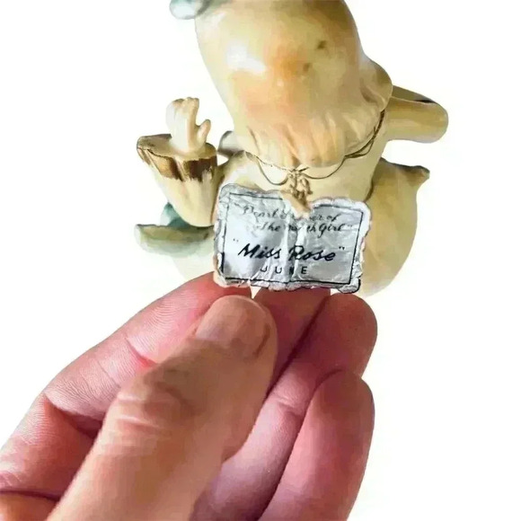 Rare Vintage Napco June Rose Girl Figurine Hand-Painted Porcelain Japan - Picture 3 of 5